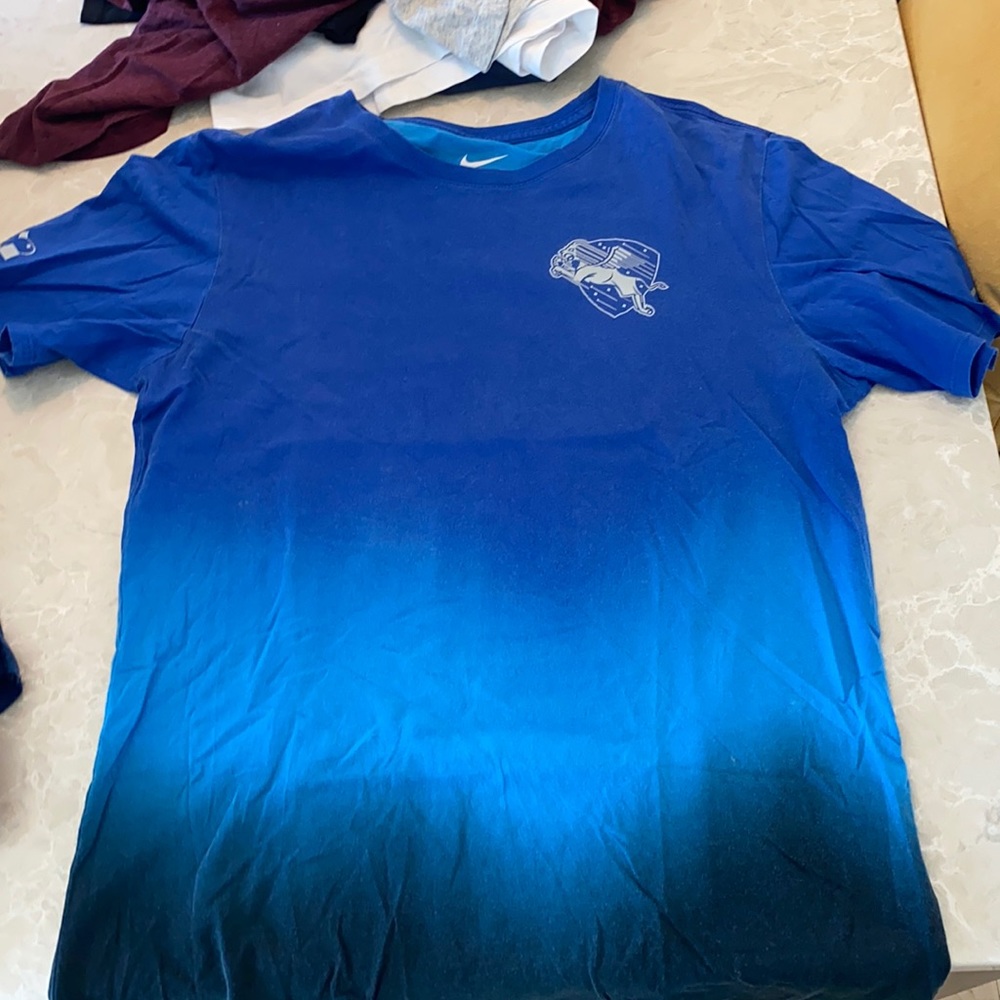 Nike shirt